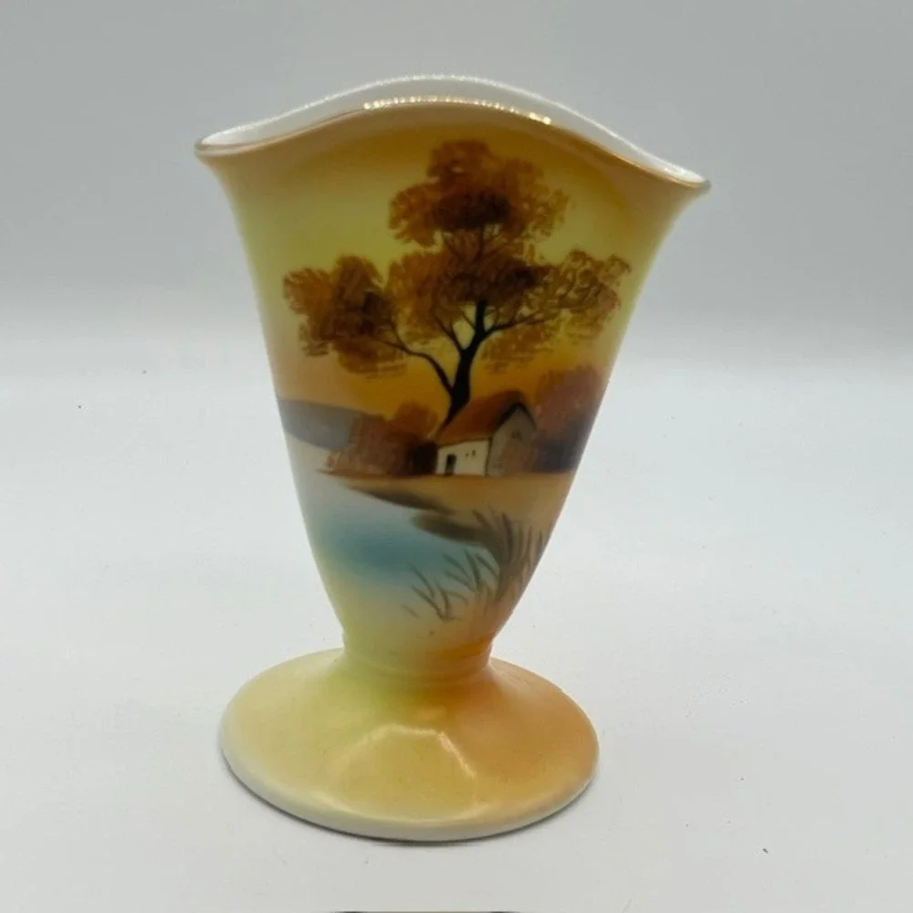 Vintage Noritake Hand Painted Landscape Bud Vase Morimura M Wreath Japan Gold